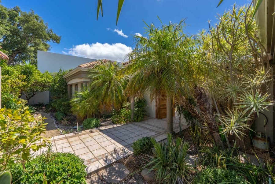 4 Bedroom Property for Sale in Camps Bay Western Cape